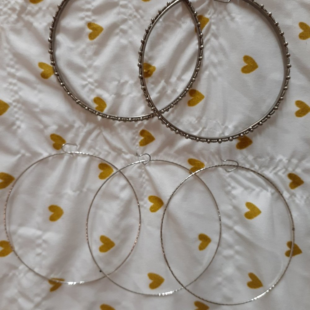 Set of 5 Silver Bangles